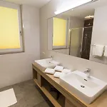 Kitzsteinhorn -summercard Included Apartment
