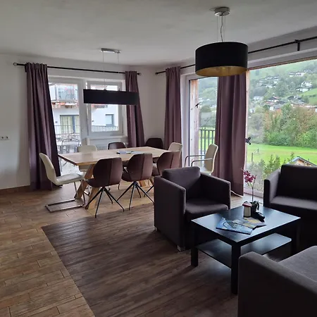 Kitzsteinhorn Apartment *