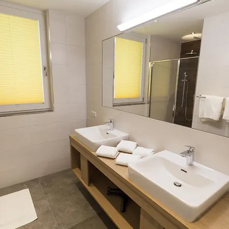 Kitzsteinhorn -summercard Included Апартаменты